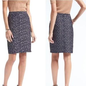 Banana Republic Patterned Pencil Skirt